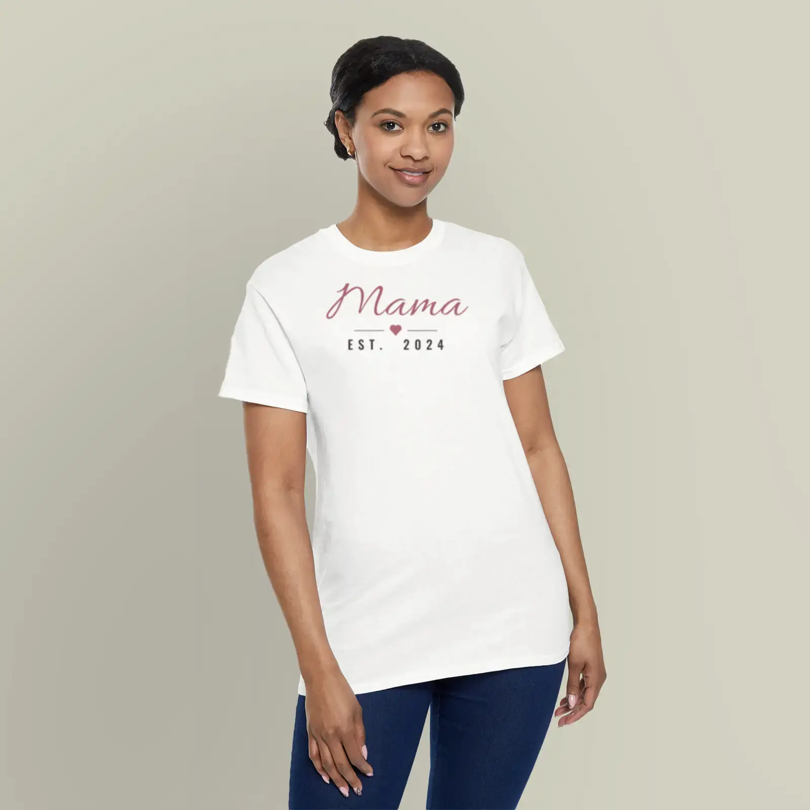 "Mama, Est. 2024", an example design by Vessim, printed on a t-shirt